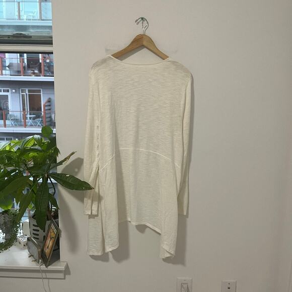 Chico's The Ultimate Tee White Open Sweater Size Large - Picture 6 of 6